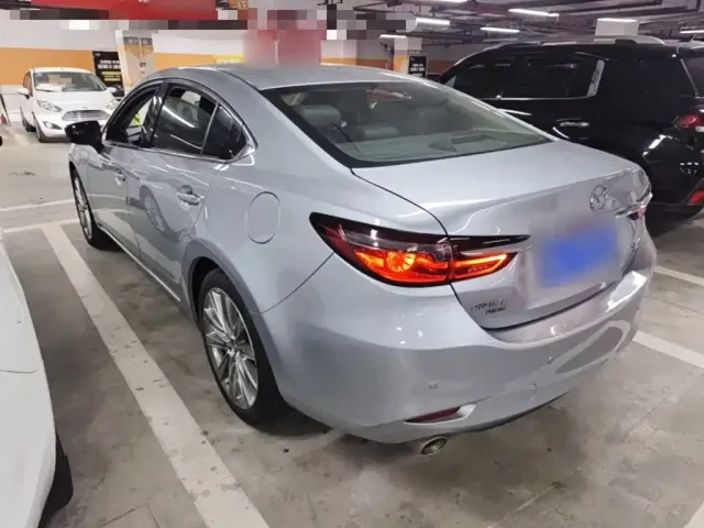 Mazda Atenza — Фото автомобиля 4