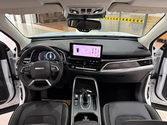 Haval H6 — Фото автомобиля 12