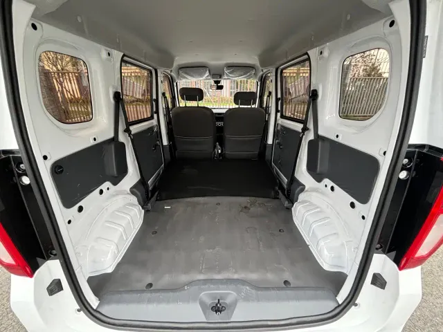 Wuling Zhiguang NEV — Фото автомобиля 14