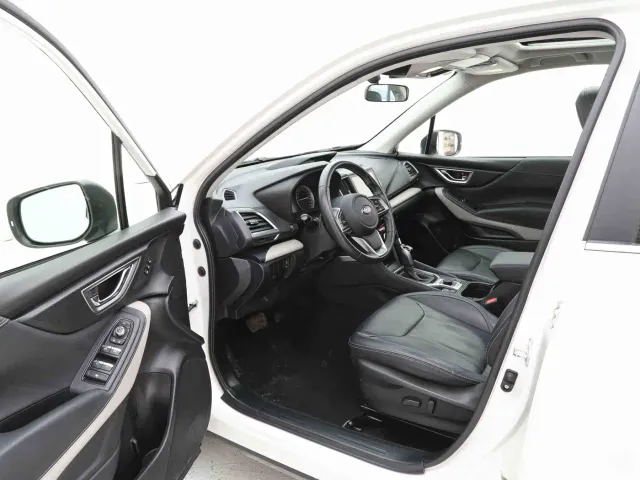 Subaru Forester — Фото автомобиля 8