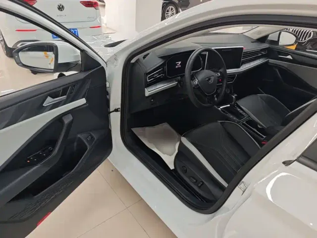 Jetta VA7 — Фото автомобиля 15