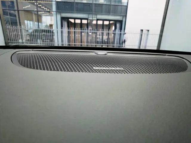 Volvo S90 — Фото автомобиля 18