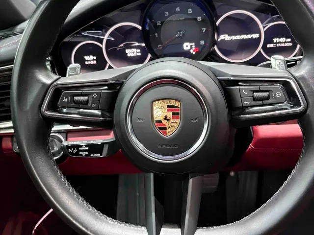 Porsche Panamera — Фото автомобиля 9