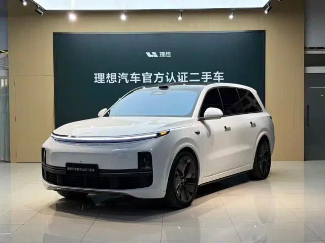 Фотография автомобиля — Li Auto L9