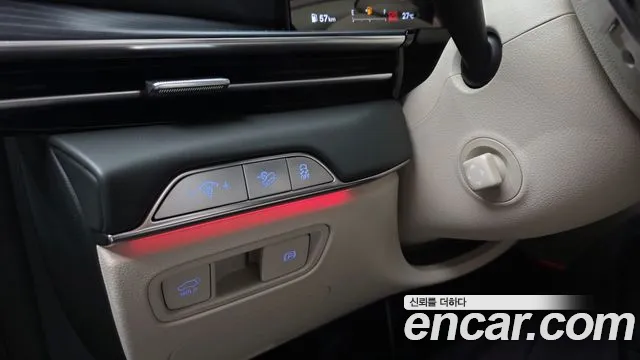 Genesis GV80 — Фото автомобиля 17