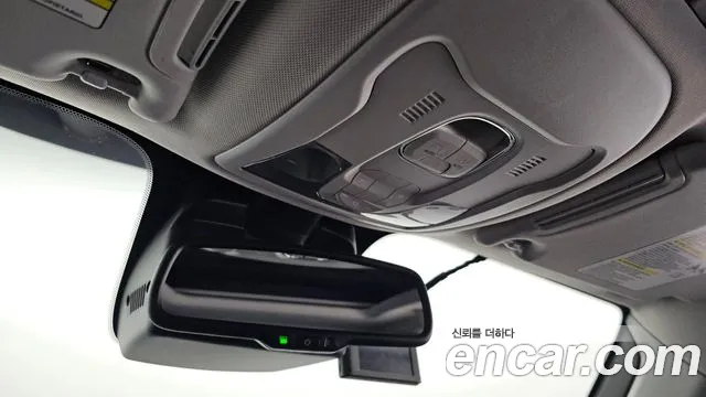 Jeep Renegade — Фото автомобиля 29