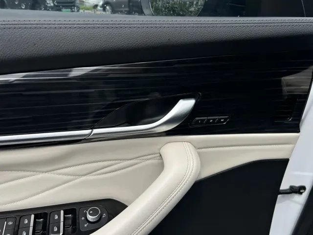 Geely Xingyue L — Фото автомобиля 10