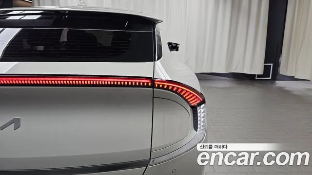 Kia EV6 — Фото автомобиля 22