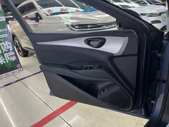 BYD Seal 06 DM-i Touring — Фото автомобиля 14