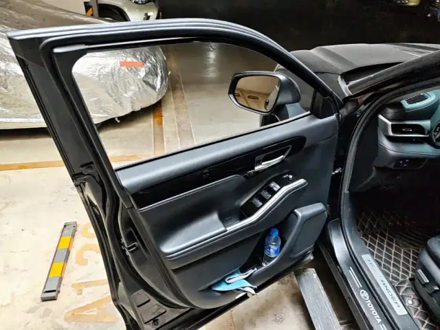 Toyota Highlander — Фото автомобиля 7
