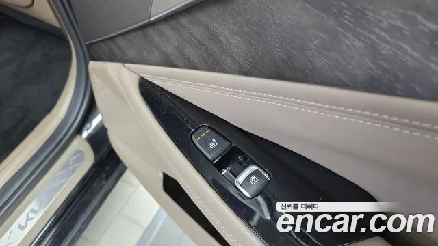 Kia K8 Hybrid — Фото автомобиля 19
