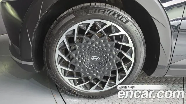 Hyundai Ioniq5 Ioniq5 Long Range AWD — Фото автомобиля 5