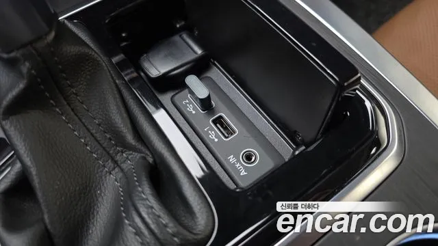 Renault-KoreaSamsung SM6 Новый SM6 1.8 TCe Première — Фото автомобиля 30
