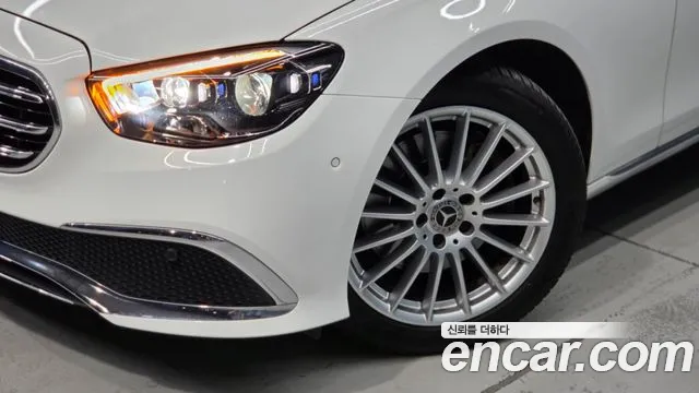 Mercedes-Benz E-Class W213 — Фото автомобиля 3