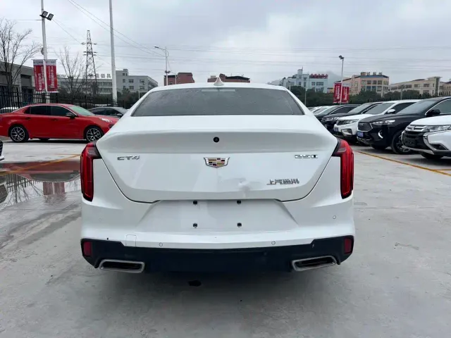Cadillac CT4 — Фото автомобиля 8