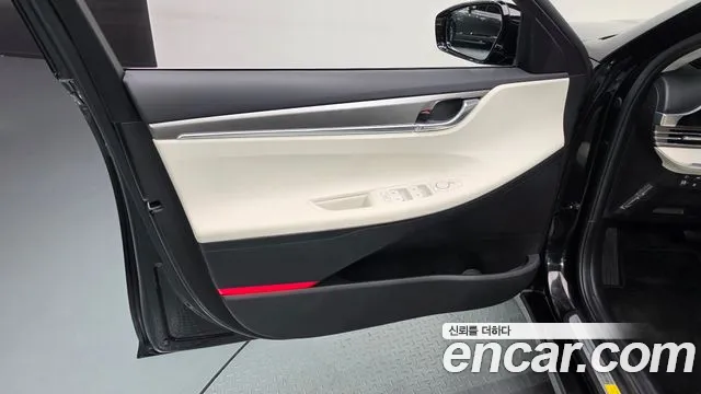 Hyundai Grandeur — Фото автомобиля 22