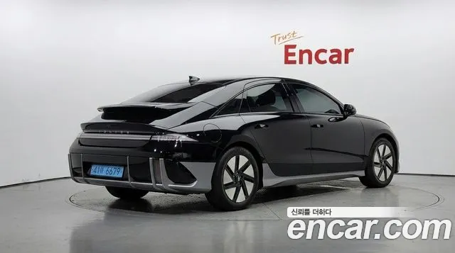 Hyundai Ioniq6 — Фото автомобиля 2