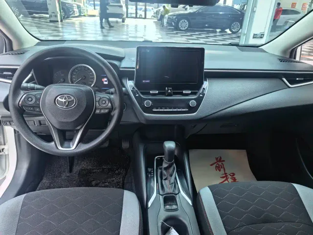 Toyota Corolla — Фото автомобиля 14