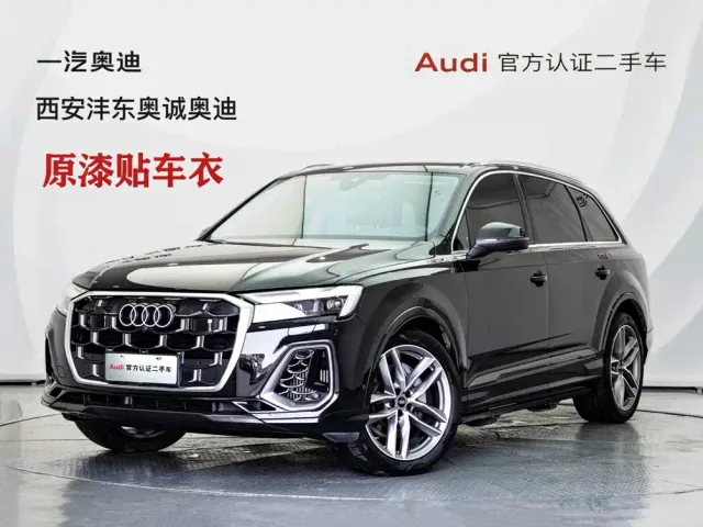Фотография автомобиля — Audi Q7