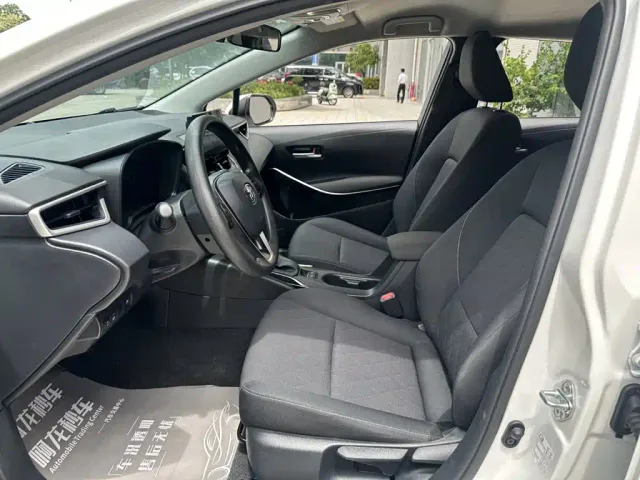 Toyota Corolla — Фото автомобиля 11