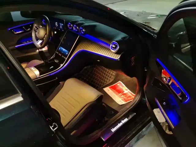 Mercedes-Benz C-Class — Фото автомобиля 8