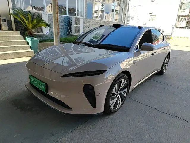 Фотография автомобиля — Nio ET5