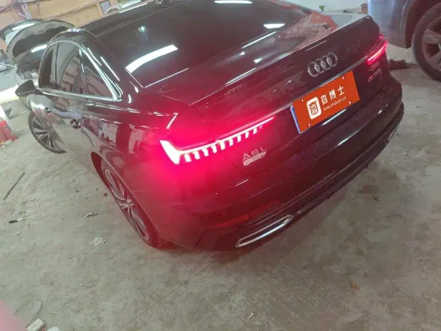 Audi A6L — Фото автомобиля 5