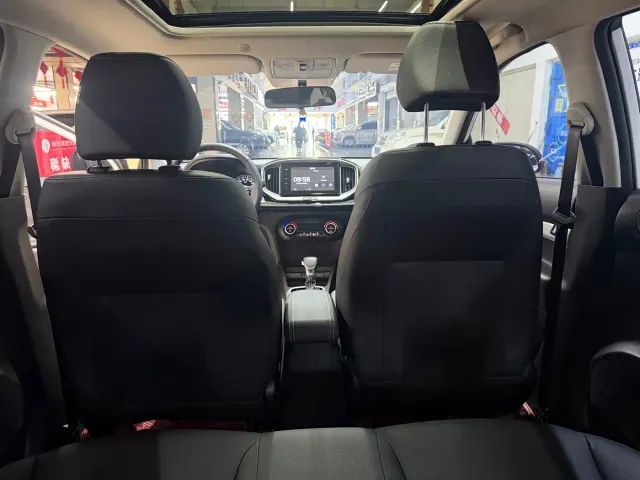 Kia KX1 — Фото автомобиля 17