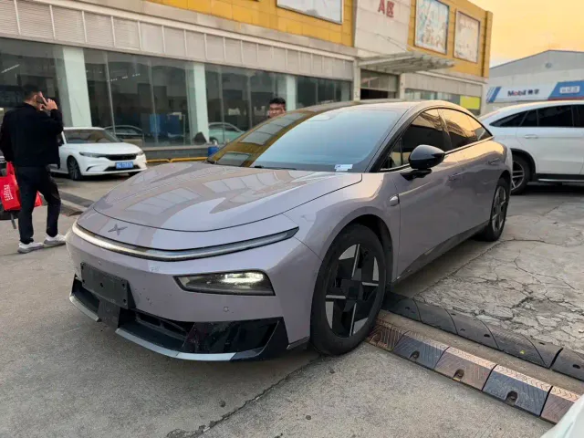 Фотография автомобиля — Xpeng P7+