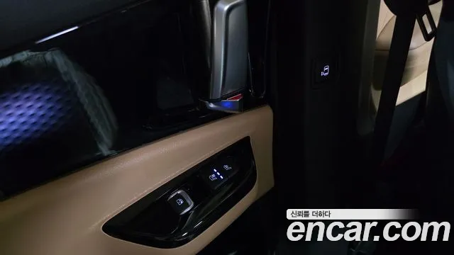 Kia Canival Carnival 4 поколение Бензин 7 мест Signature — Фото автомобиля 16