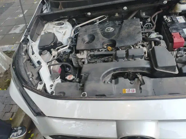 Toyota RAV4 — Фото автомобиля 20