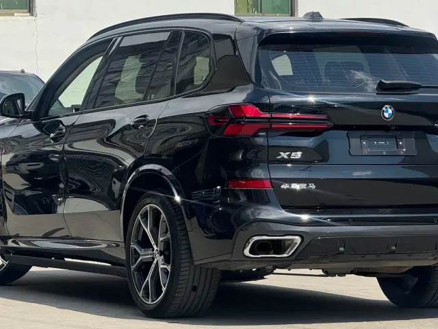 BMW X5 — Фото автомобиля 6