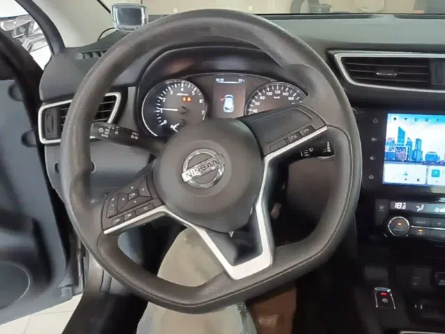 Nissan Qashqai — Фото автомобиля 10