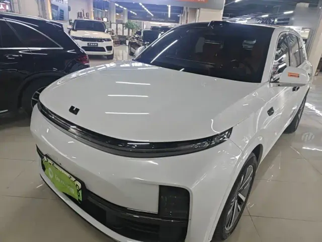 Фотография автомобиля — Li Auto L7