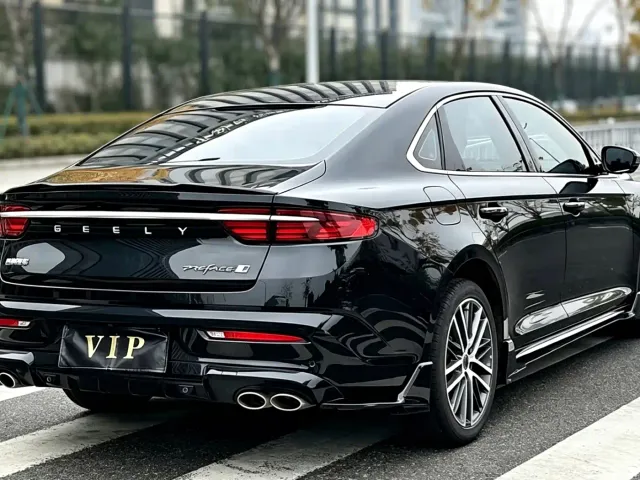 Geely Xingrui — Фото автомобиля 6