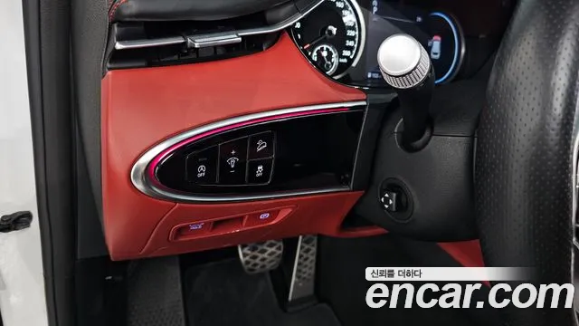 Genesis GV70 2.2 Дизель AWD — Фото автомобиля 16