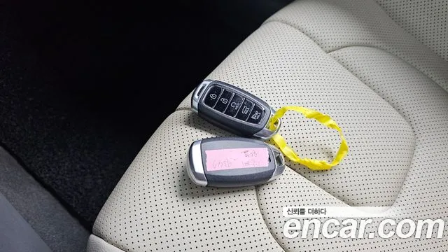 Hyundai AVANTE Avante (CN7) — Фото автомобиля 15