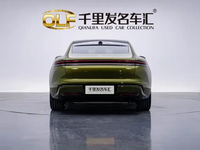 Shangjie Z7 — Фото автомобиля 2