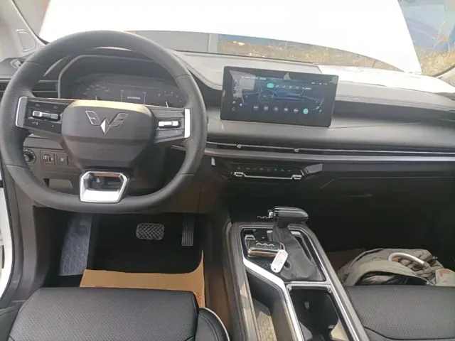 Wuling Jiachen — Фото автомобиля 9