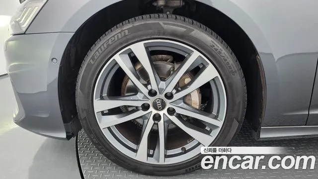 Audi A6 40 TDI quattro Premium — Фото автомобиля 4