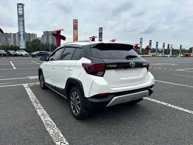 Toyota YARiS L Zhi Xuan — Фото автомобиля 8