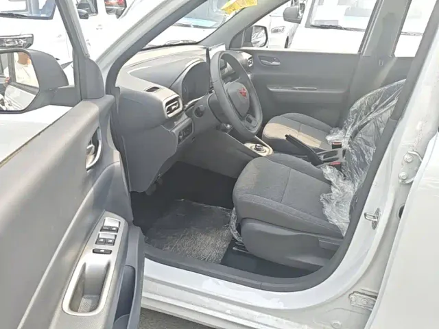 Wuling Hongguang — Фото автомобиля 15