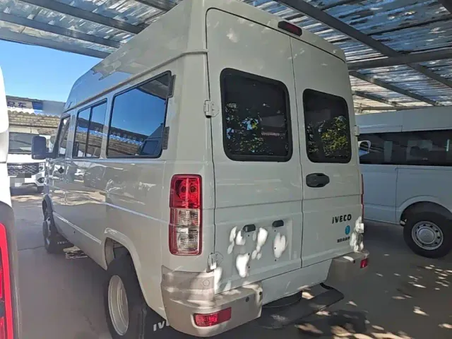 Iveco Daily — Фото автомобиля 4