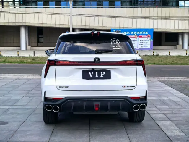Changan CS75 Plus — Фото автомобиля 8