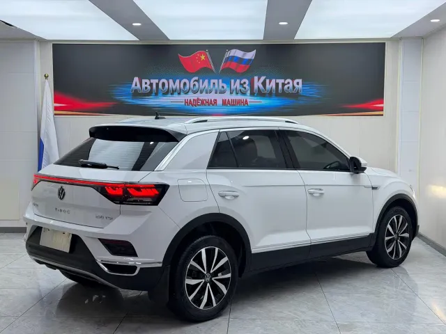 Volkswagen T-Roc — Фото автомобиля 4