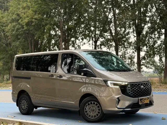 Ford Transit — Фото автомобиля 5