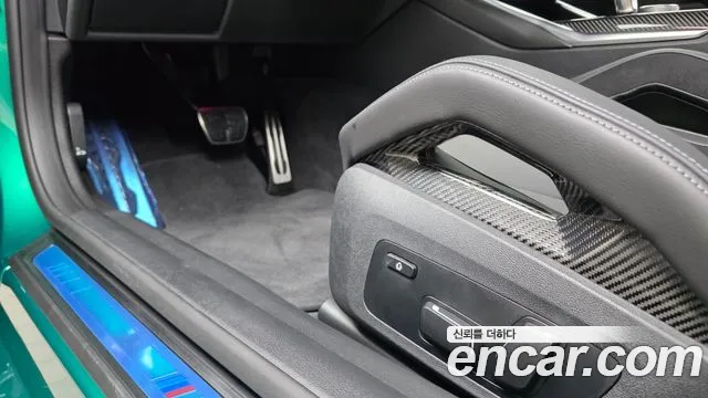 BMW M4 — Фото автомобиля 24