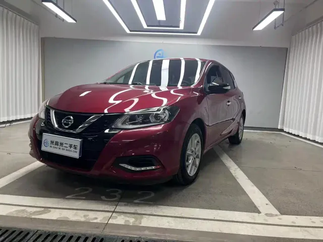 Фотография автомобиля — Nissan Tiida