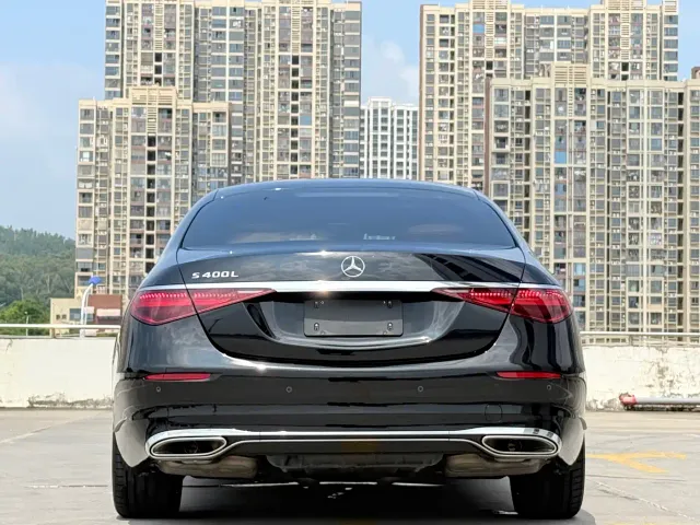 Mercedes-Benz S-Class — Фото автомобиля 11