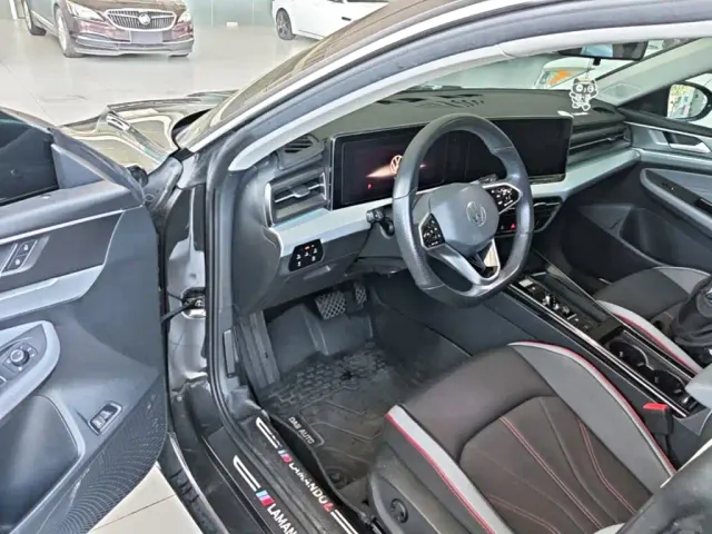Volkswagen Lamando — Фото автомобиля 15